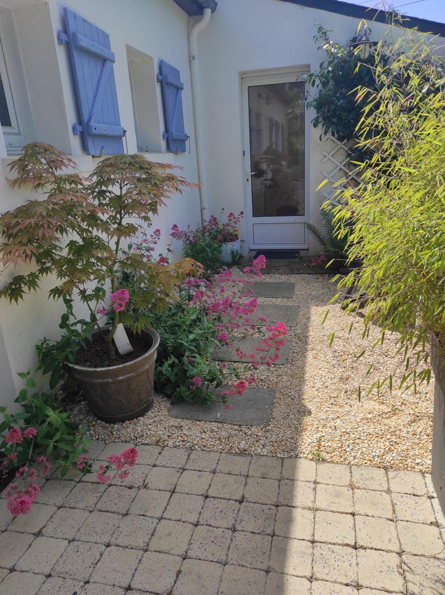 Grand Studio Duplex Avec Jardin La Trinité-sur-Mer Esterno foto